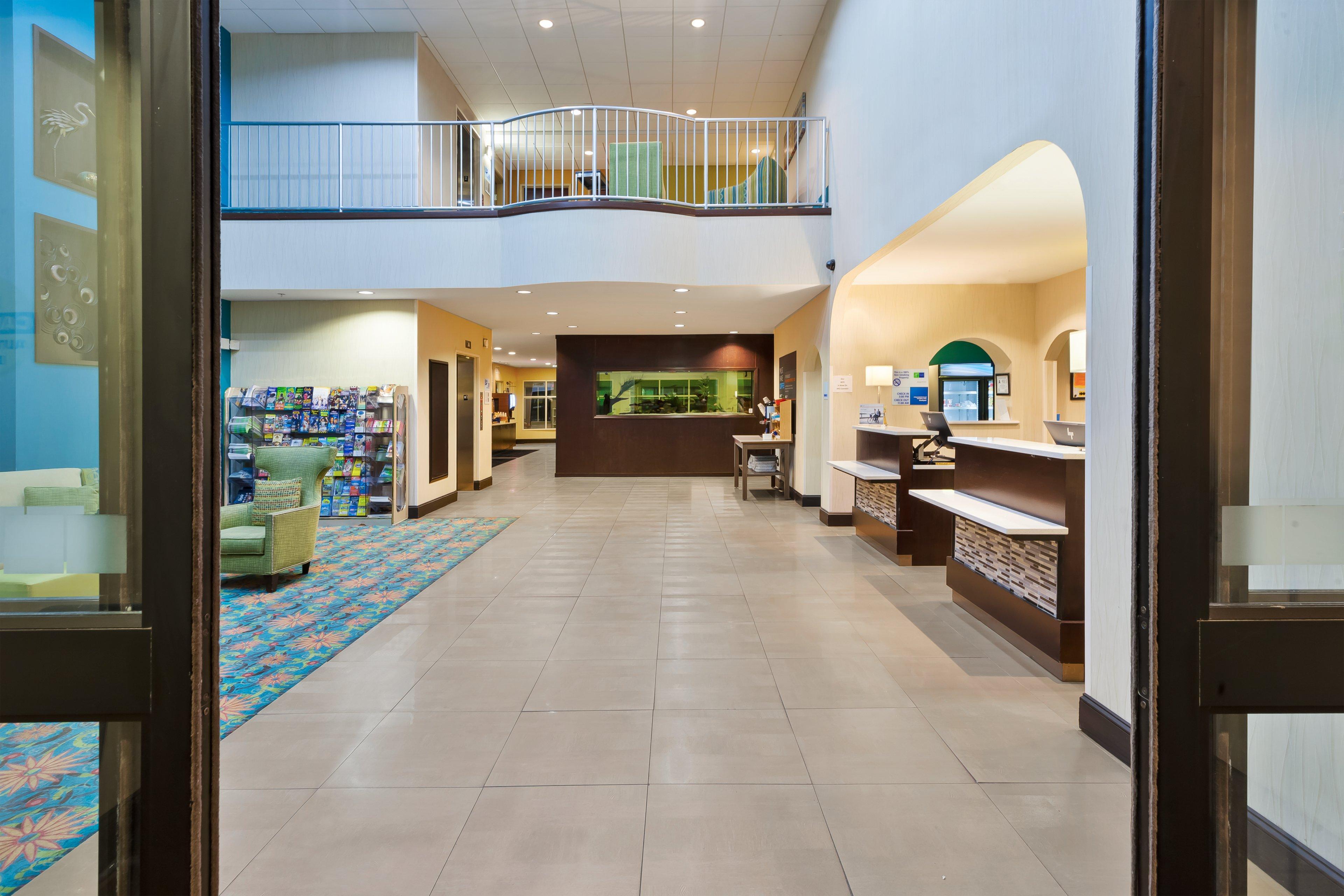 Holiday Inn Express & Suites Southport - Oak Island Area By Ihg Экстерьер фото